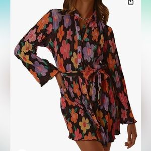 Daisy mini dress size M